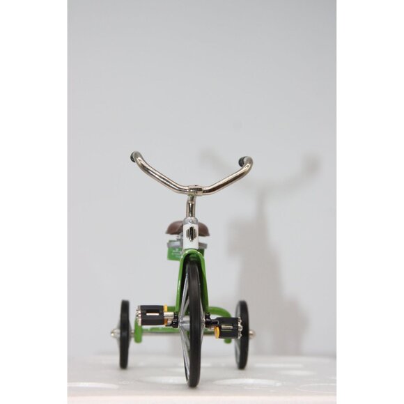 Hallmark Kiddie Car Classics - Mickie Mouse Velocipede - Picture 8 of 9